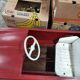 Voiture à pédales Vintage en métal rouge et blanc - Année 50/60
