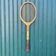 Raquette de tennis vintage
