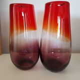 Vases en verre multicolore
