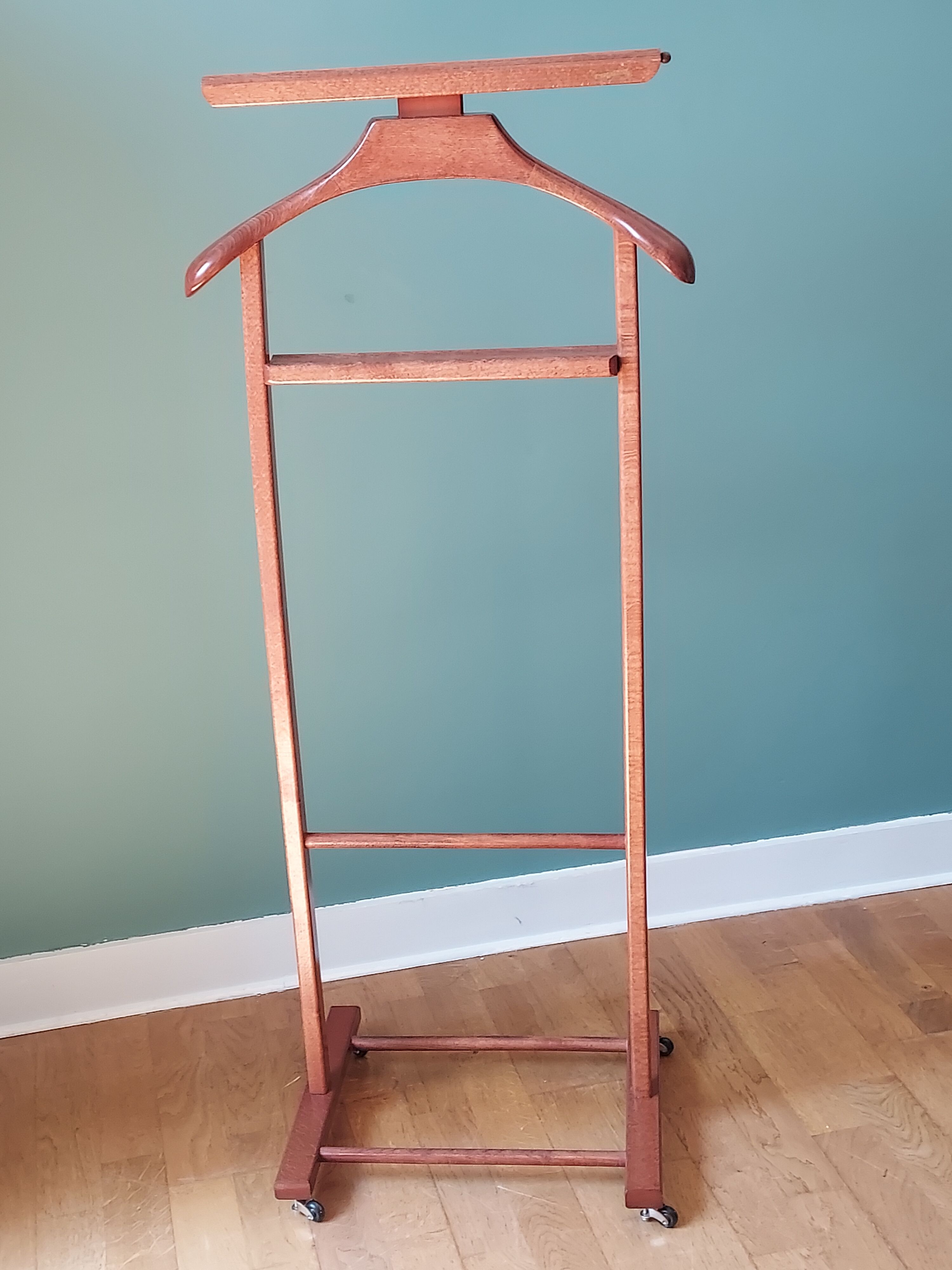 Night Valet Fratelli Reguitti