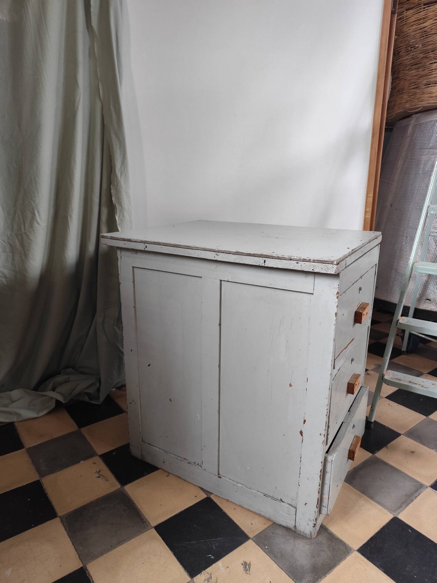 Workshop drawer unit