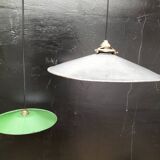 Suspensions in enamelled sheets