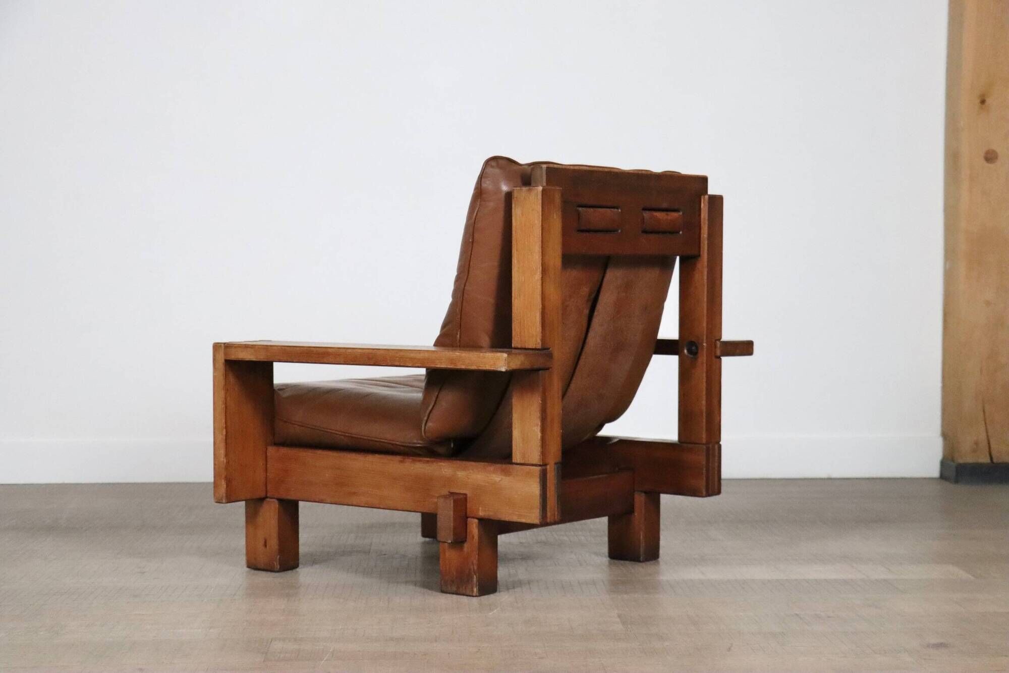 Midcentury Modern Brutalist Lounge Chair In Oak And Leather, Italy 1970s