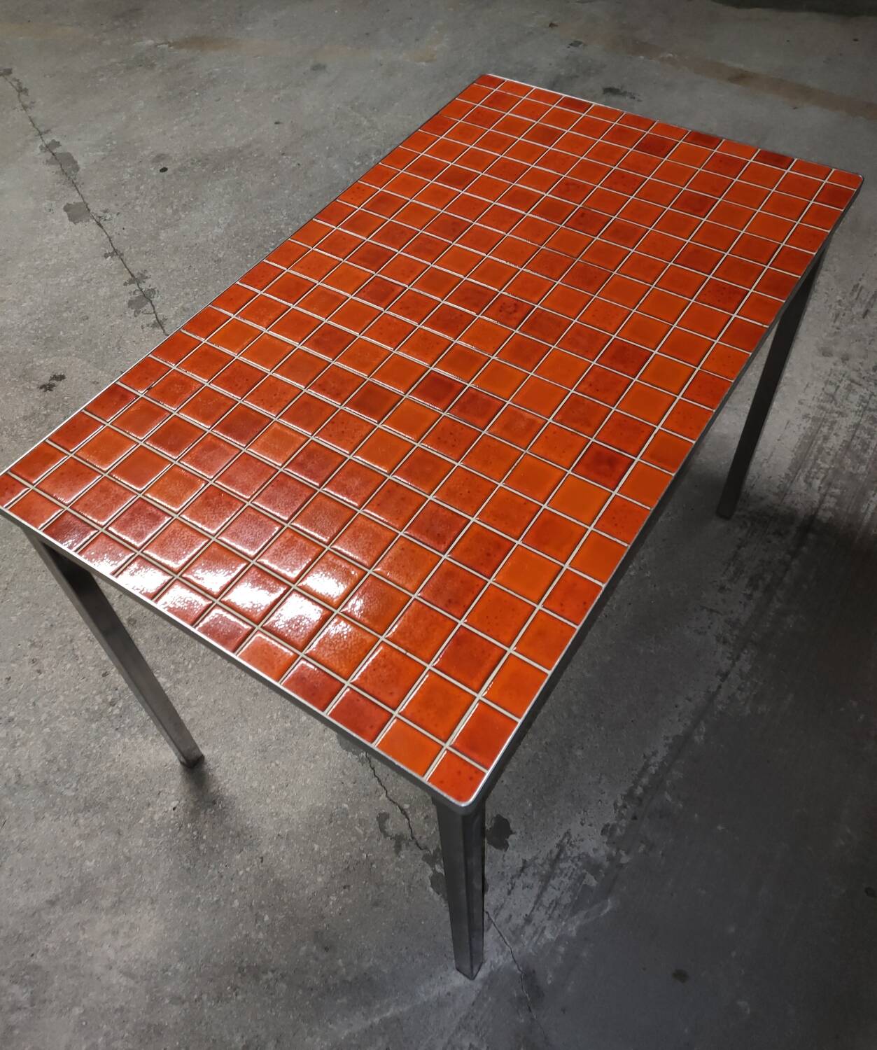 Ceramic kitchen table