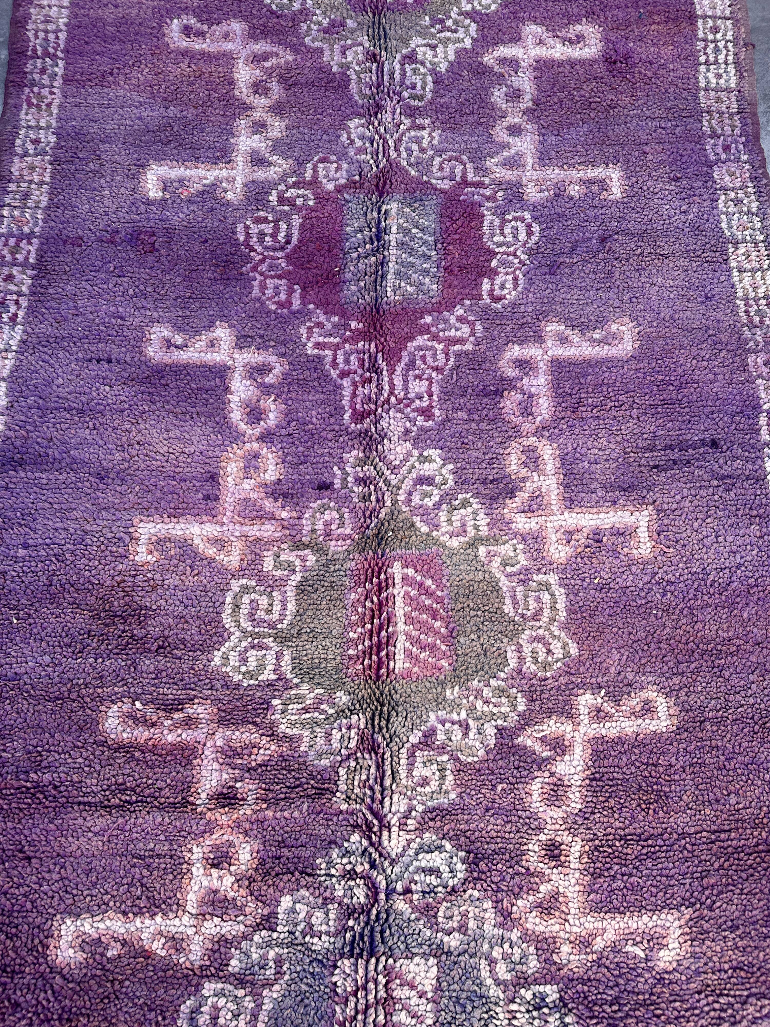 Moroccan carpet boujad purple - 182 x 305 cm