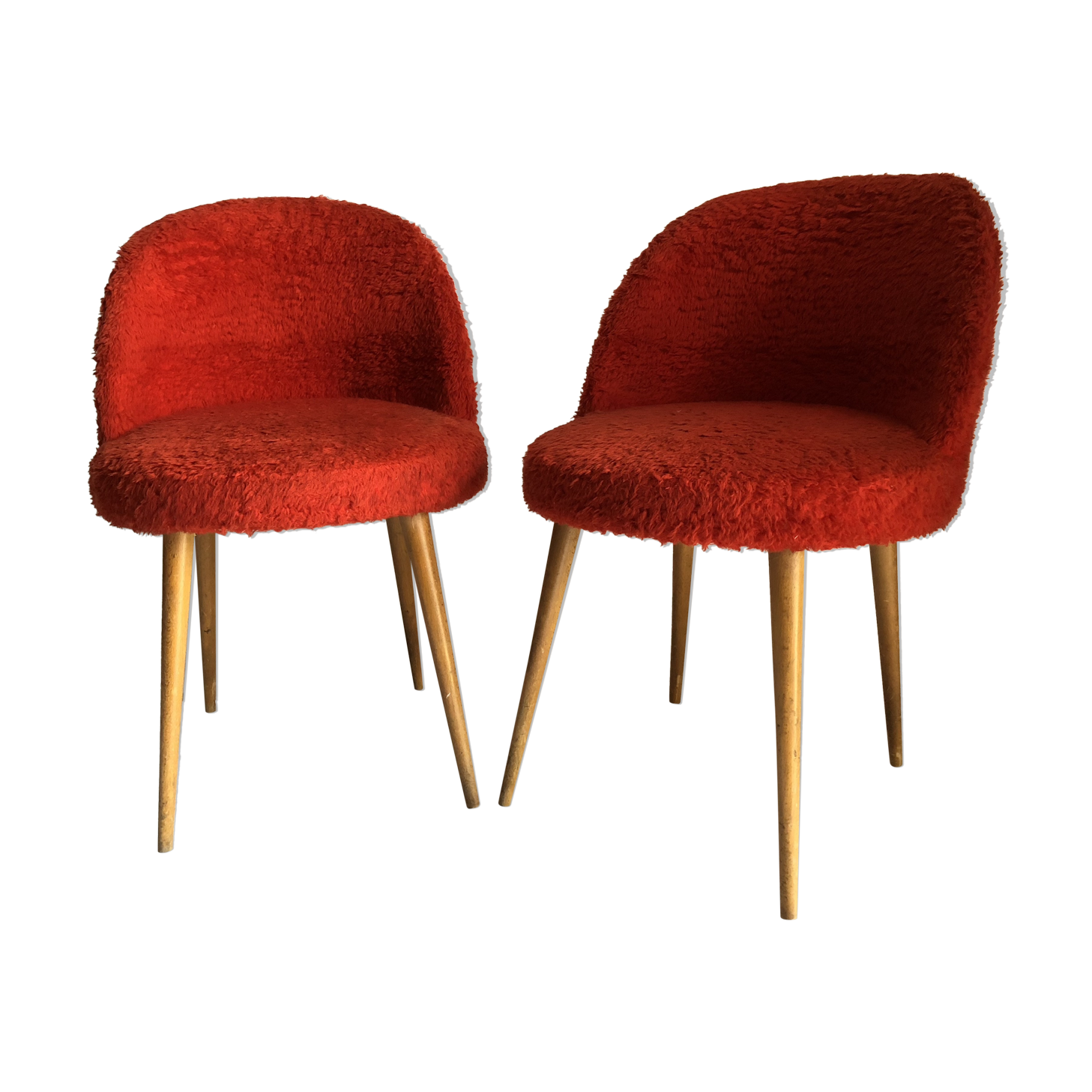 Pair of chairs red rug
