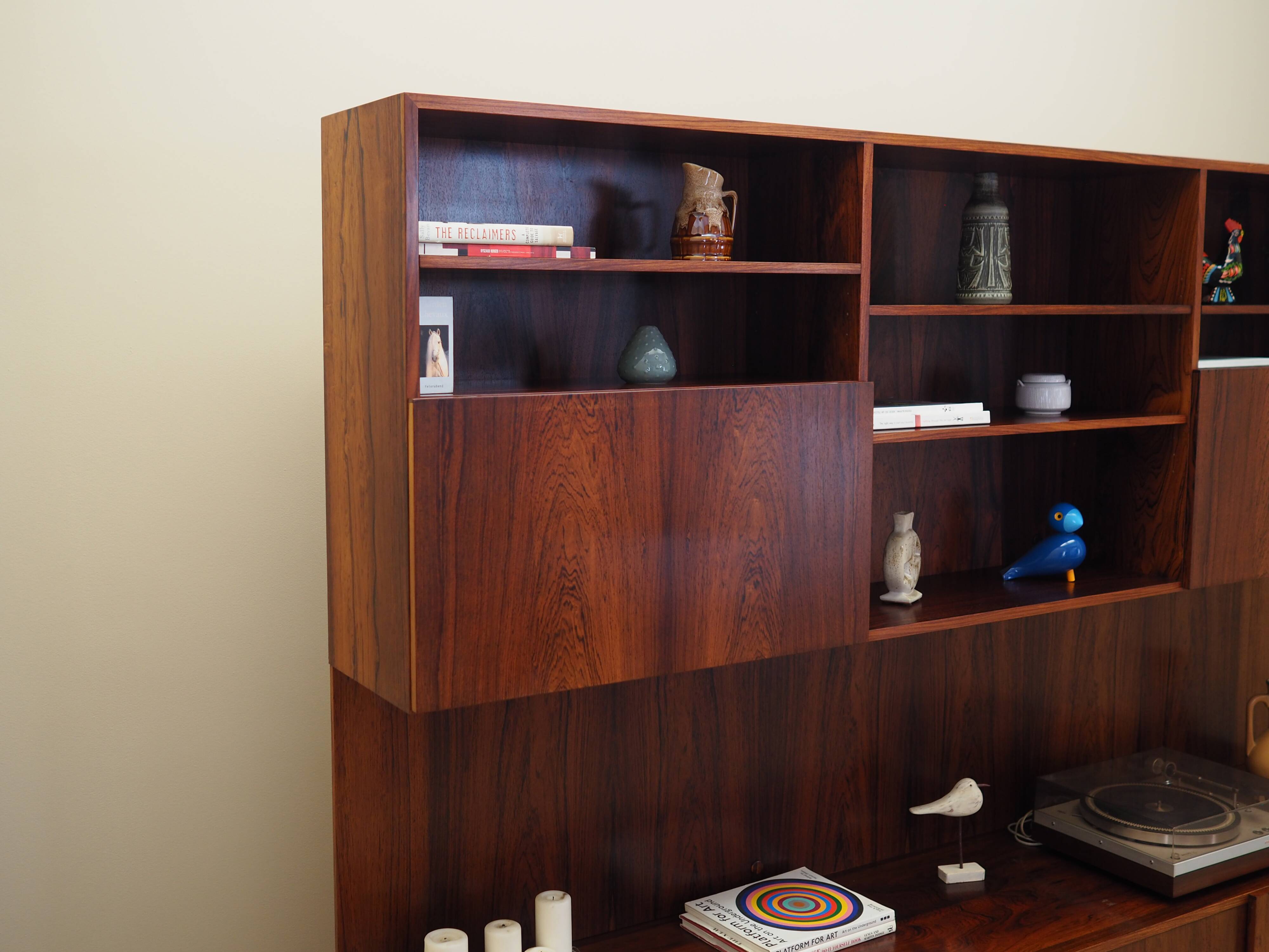 Bibliothèque en palissandre, design danois, années 1960, designer : Ib Kofod-Larsen, fabricant : Faarup Møbelfabrik