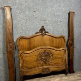 Louis XV Rocaille center bed in walnut circa 1880