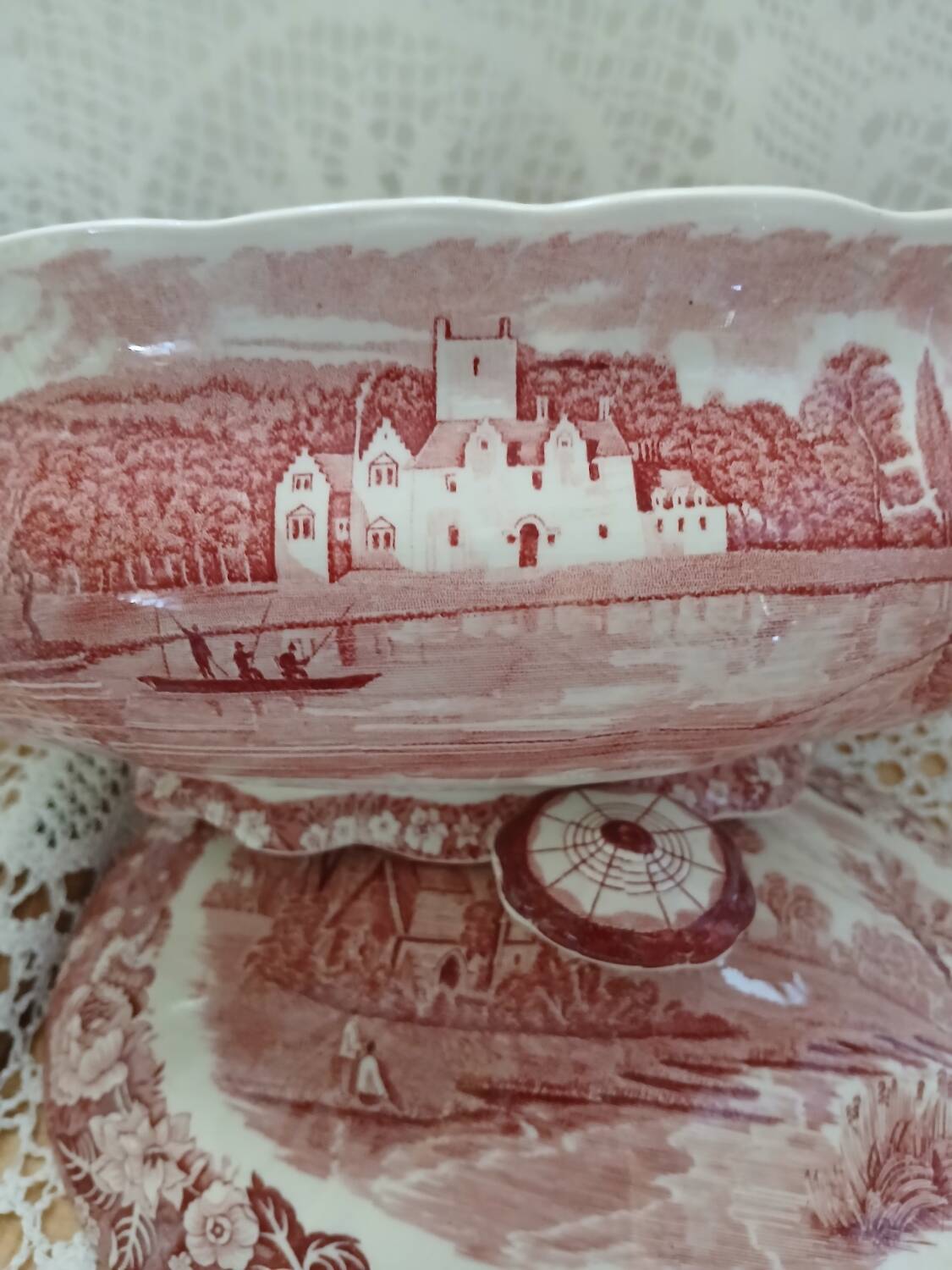 Antique Palissy soup tureen / England
