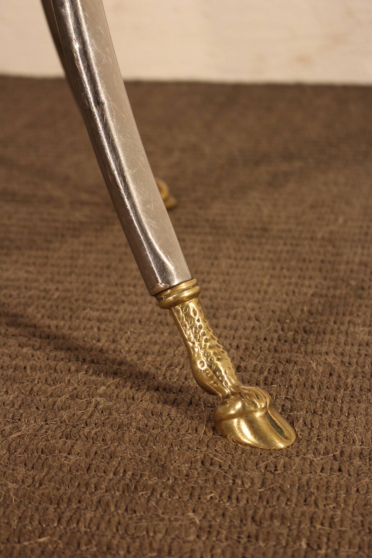 Pedestal table from the 1950s-1960s