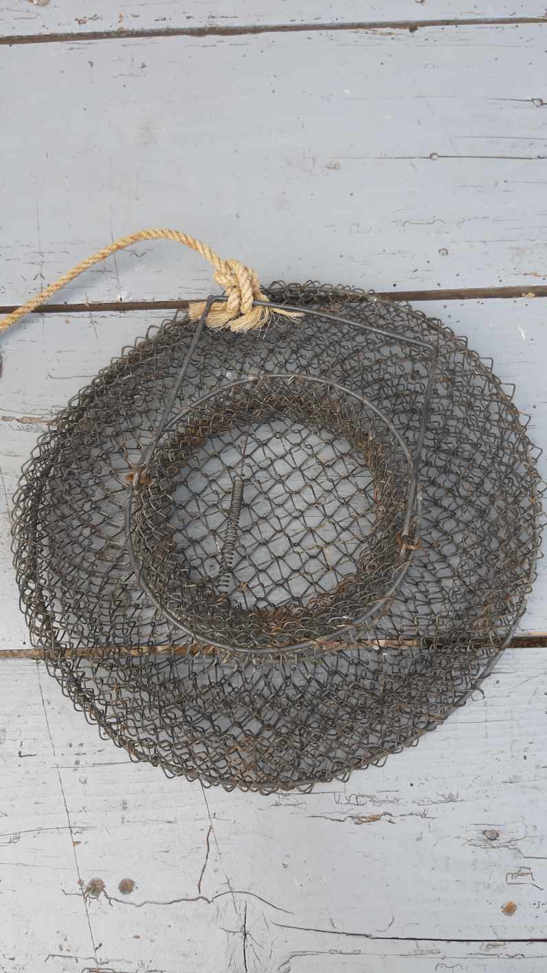 Panier de pêche goujonnière pécheur vintage