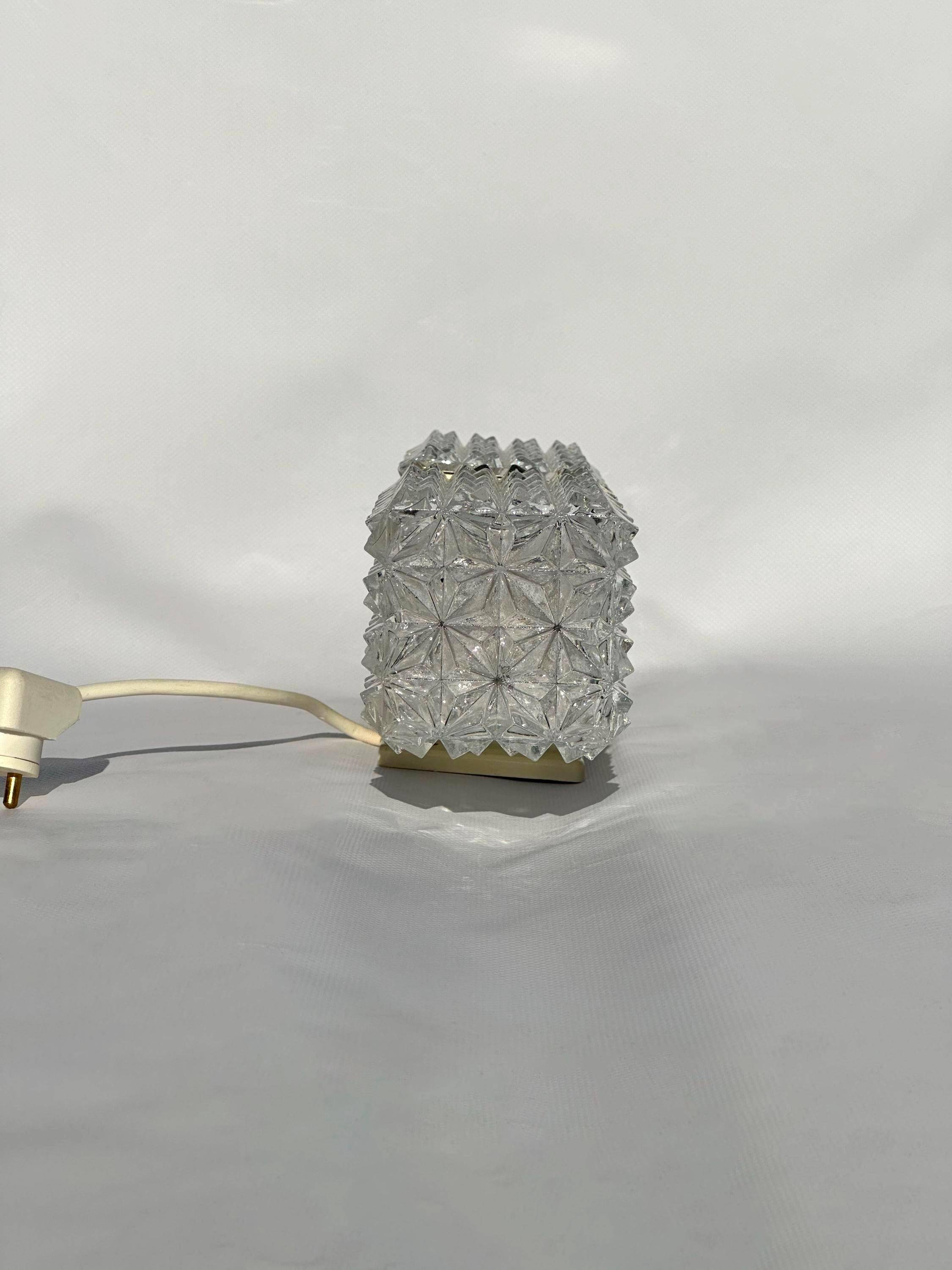 Erco Model 5074 Wall Sconce – Crystal Glass Vintage Lighting (1960s)