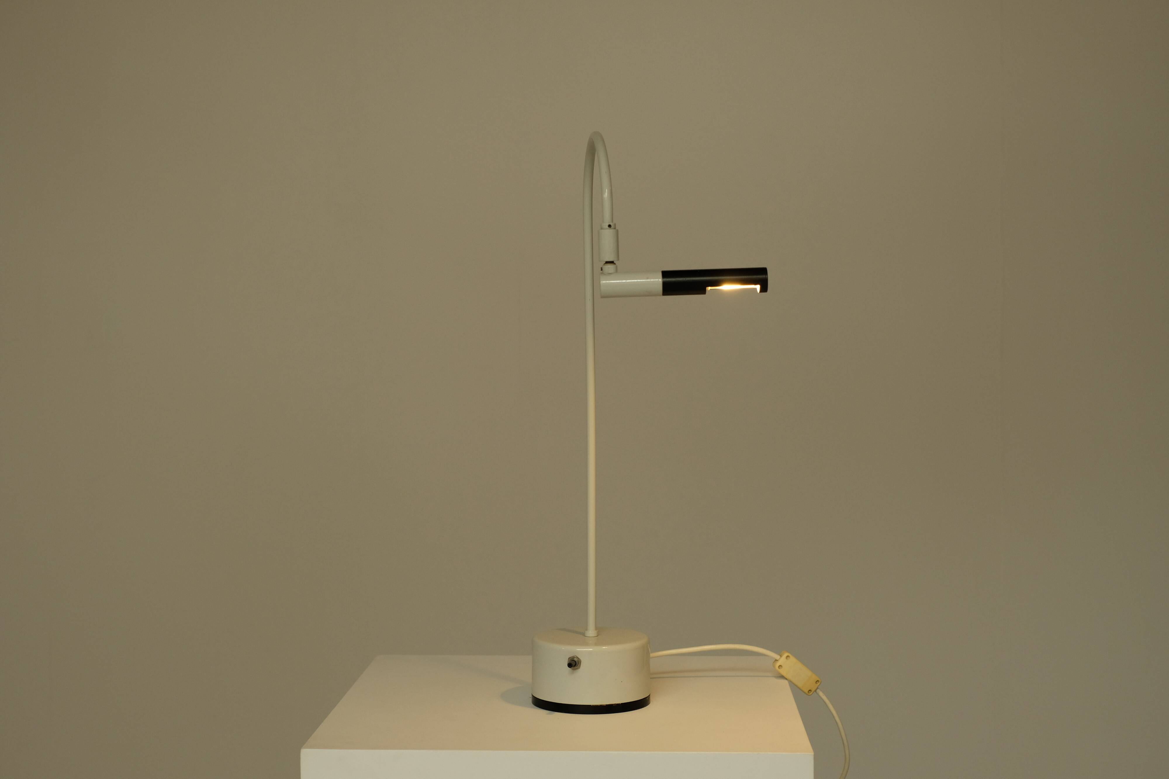 Italian table/desk lamp - 1970s