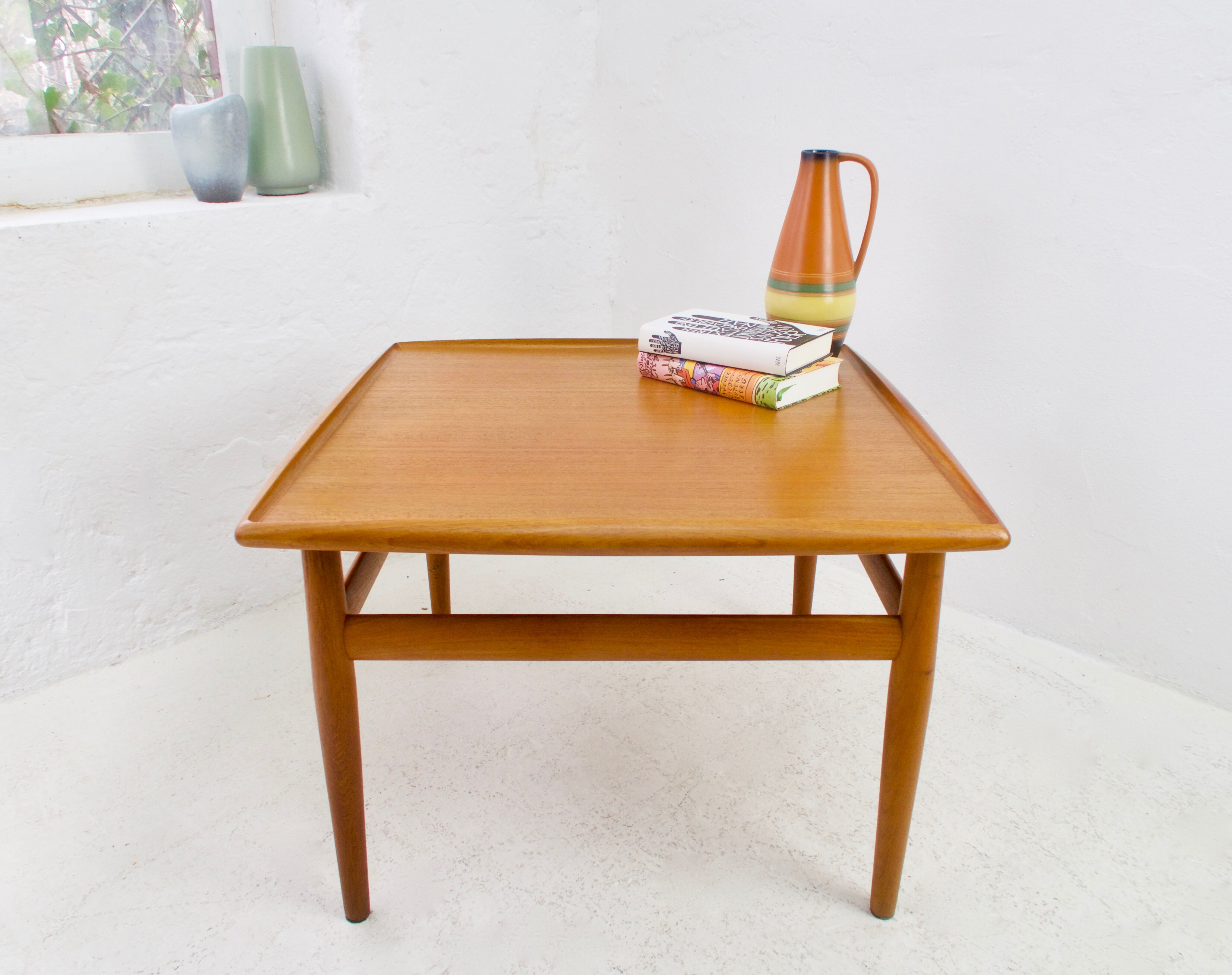 Teak coffee table by Grete Jalk, 1960
