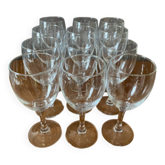 12 elegance stemmed glasses