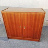 Vintage 2-door buffet