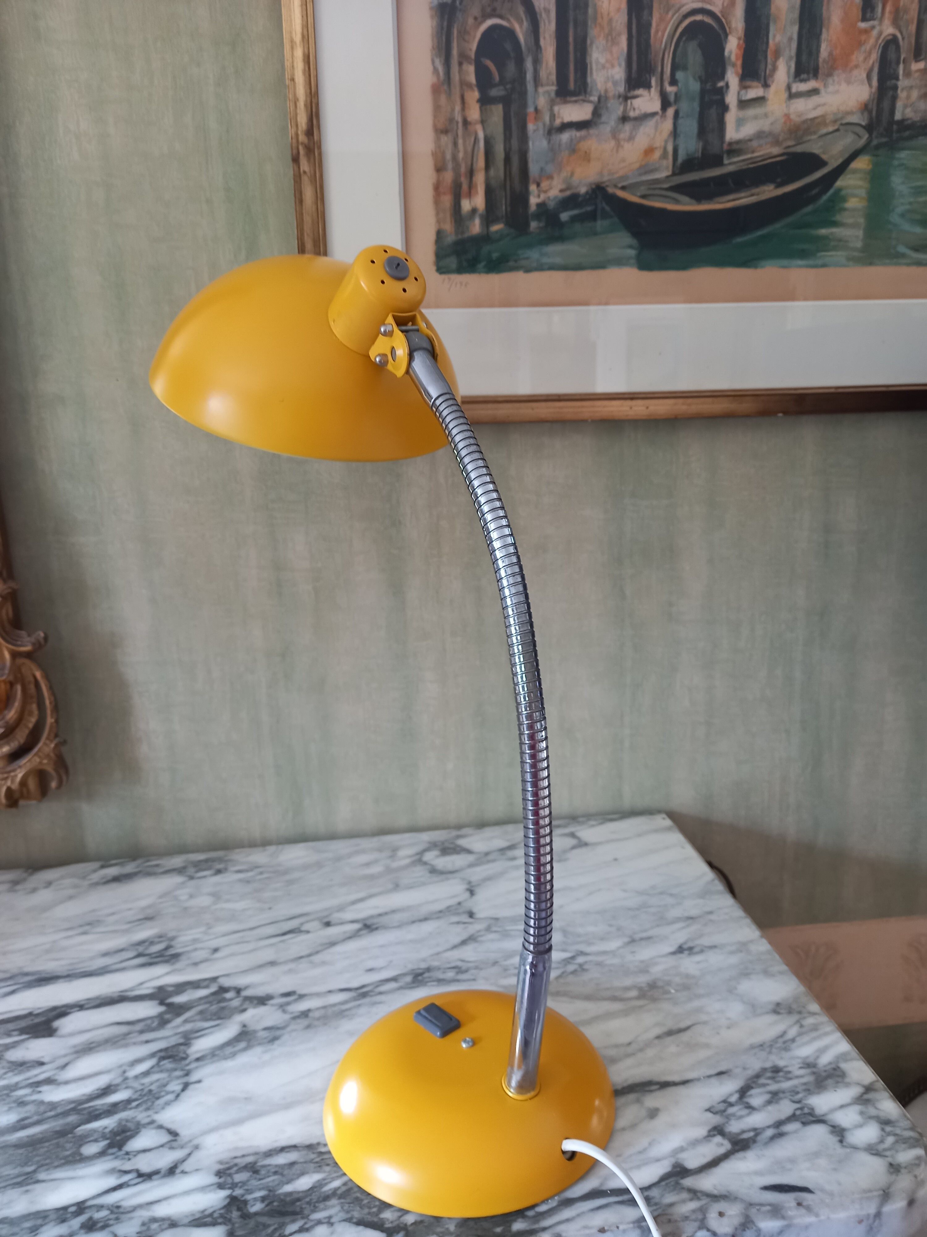ANTIQUE DESK LAMP