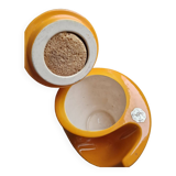 Ceramic pot