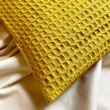 Yellow embossed cotton cushion 40 cm