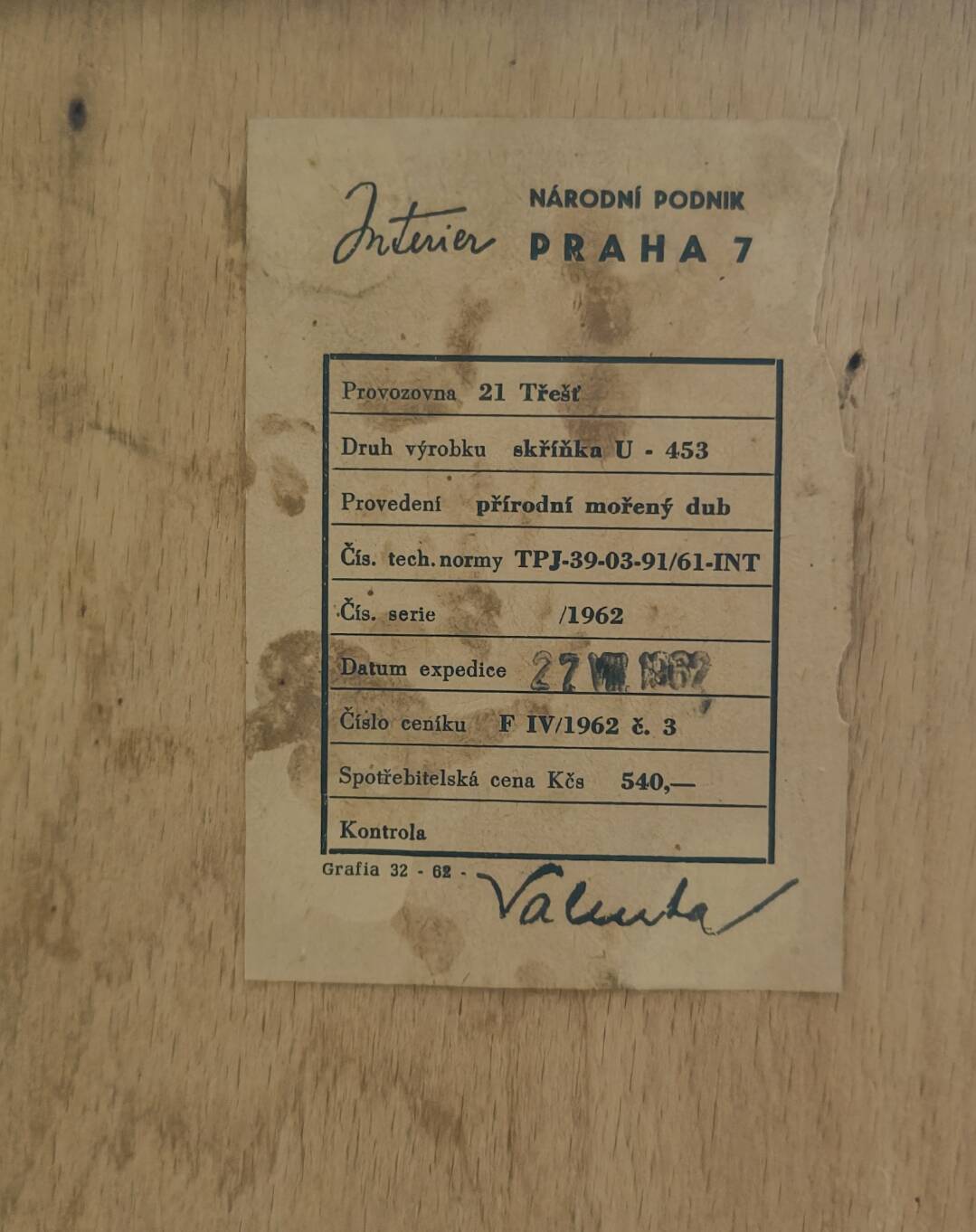 U453 yellow 8-drawer wooden sideboard by Jiri Jiroutek for Interier Praha 1960