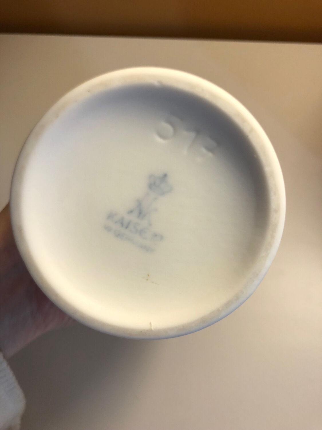 Vintage biscuit porcelain vase Kaiser West Germany