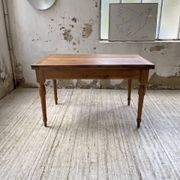 Table de ferme noyer plateau pivotable à allonges