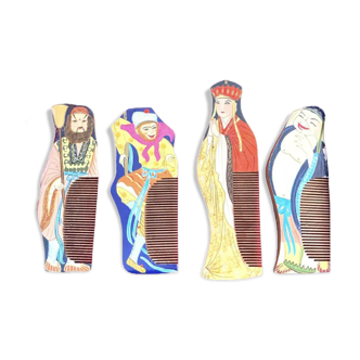 Box of ancient Chinese combs