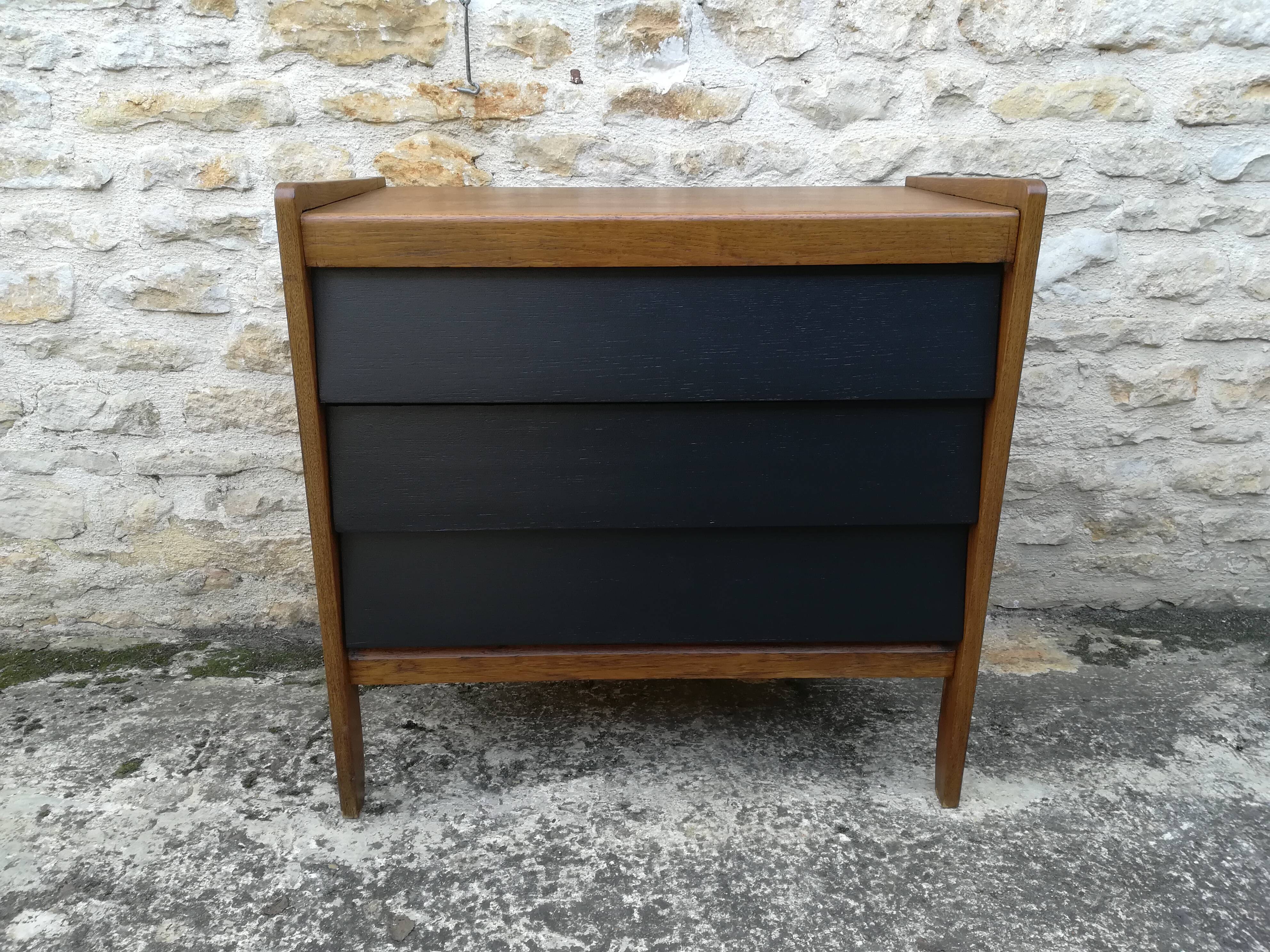 Vintage chest of drawers three drawers