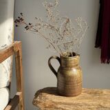 Large speckled stoneware jug, no brand underneath H21.