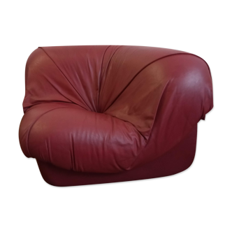 Airborne burgundy leather heater