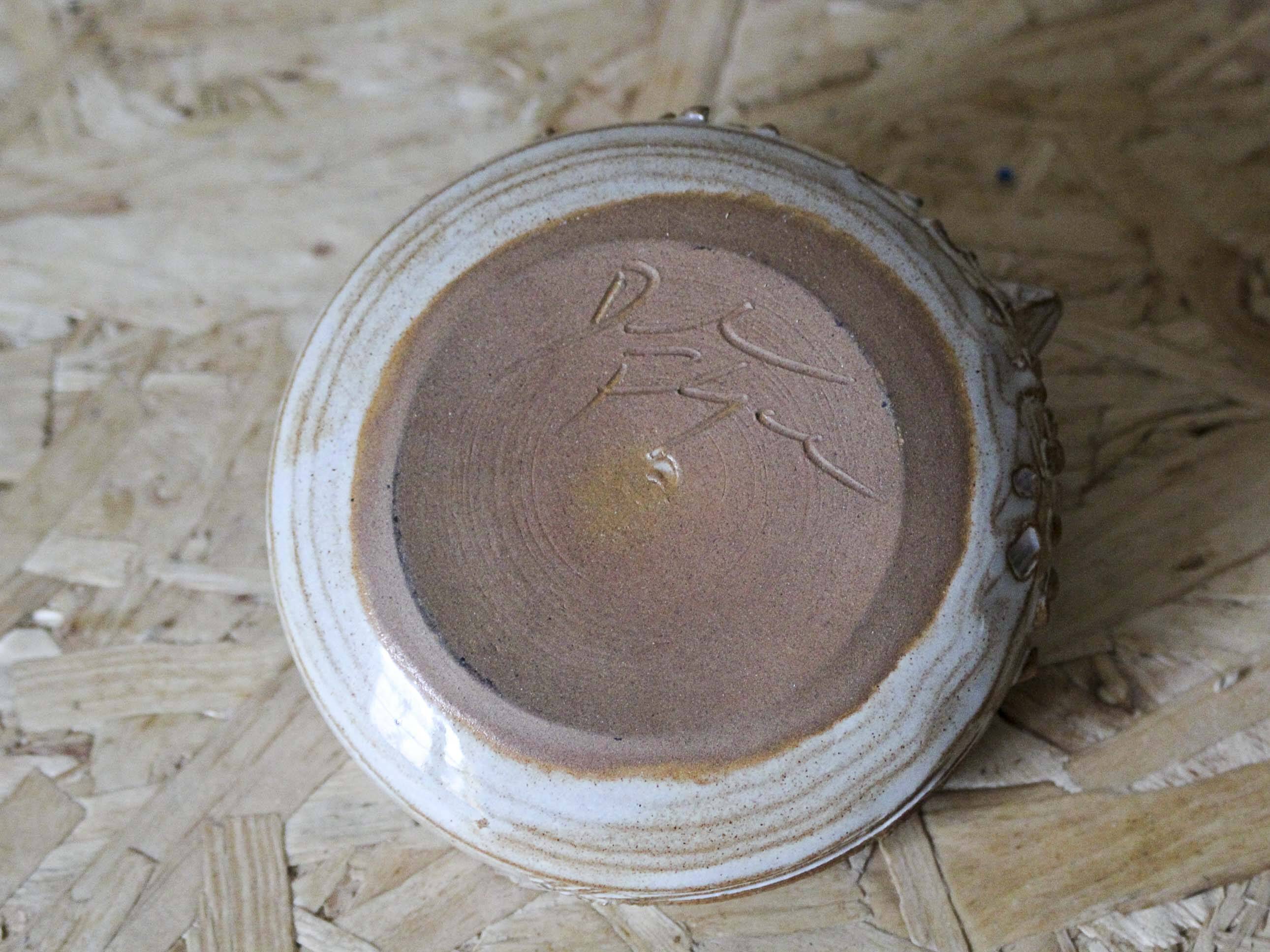 Empty ceramic owl pocket Jean-François Descombes Flayosc