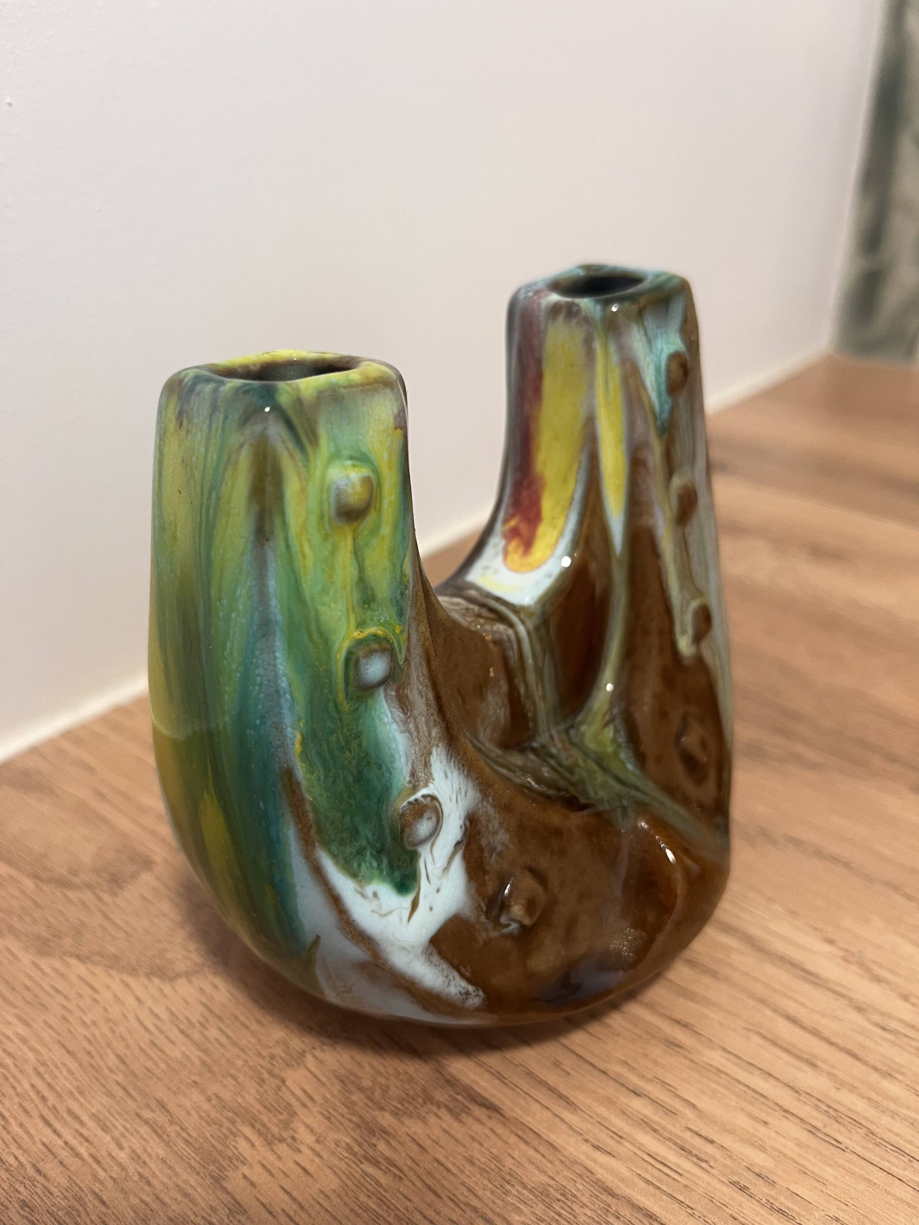 Ceramic soliflore