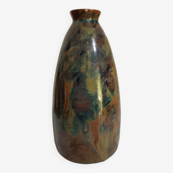 Montigny vase on old Loing