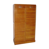 Double curtain cabinet cabinet with 50s