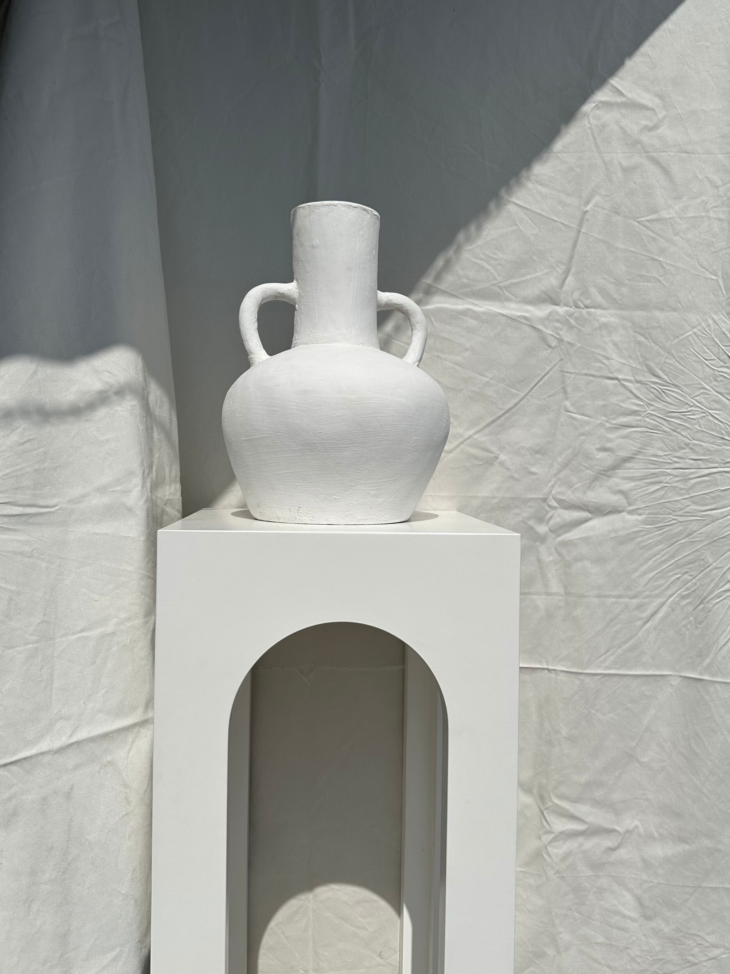 Handcrafted terracotta vase painted white with double handles h:40 d:30