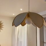 Vintage flower petal suspension