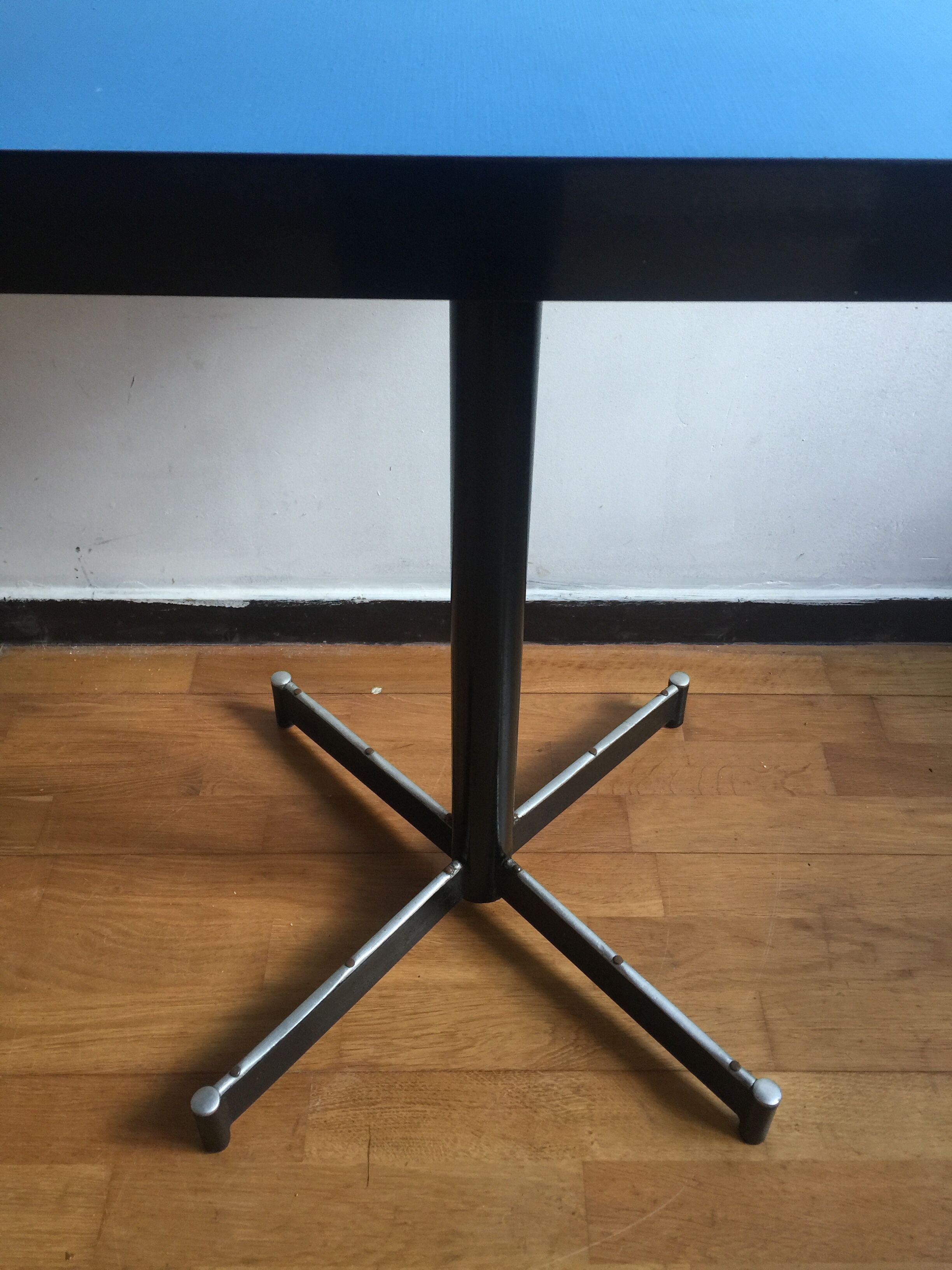 Table bistro formica