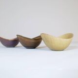 Set of 3 modern mid-century ceramic bowls by Gunnar Nylund Rörstrand, Sweden.