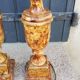 Paire de pieds de lampes des années 70 en albâtre