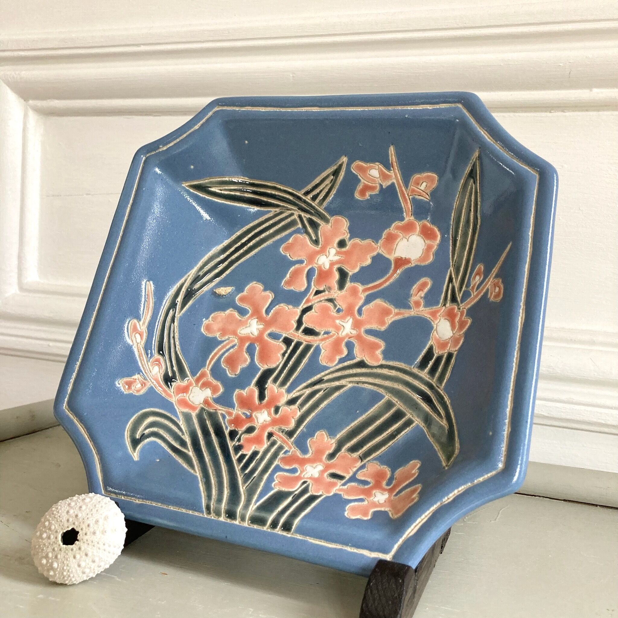 Square ceramic pocket tray