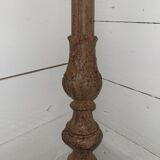Ancien départ d'escalier ou poteau en fonte