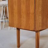 Bureau du milieu du siècle