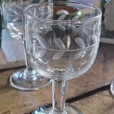30's stemmed glasses
