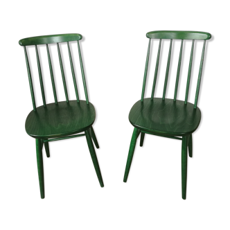 Pair of chairs with Scandinavian bars