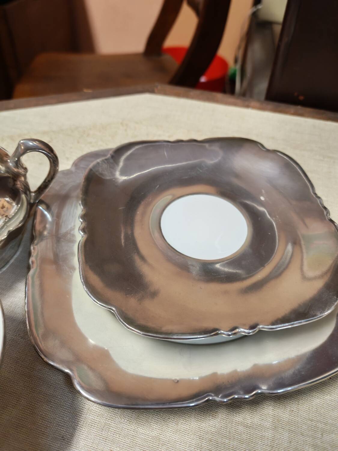 Breakfast set with tea or coffee in porcelain.