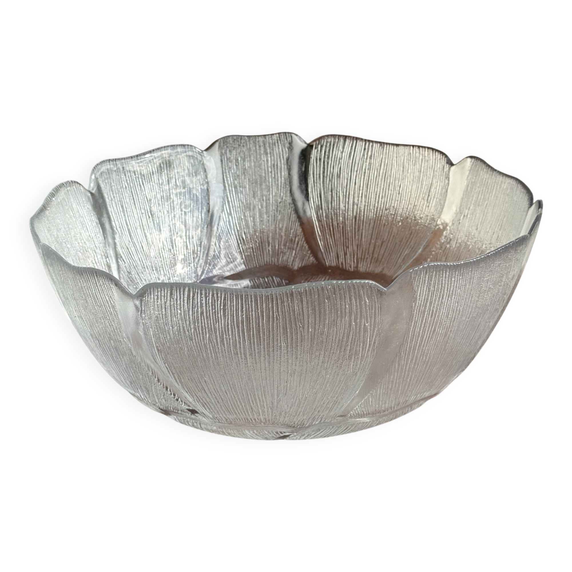 Very large vintage salad bowl with a stylised flower petal pattern H14.5