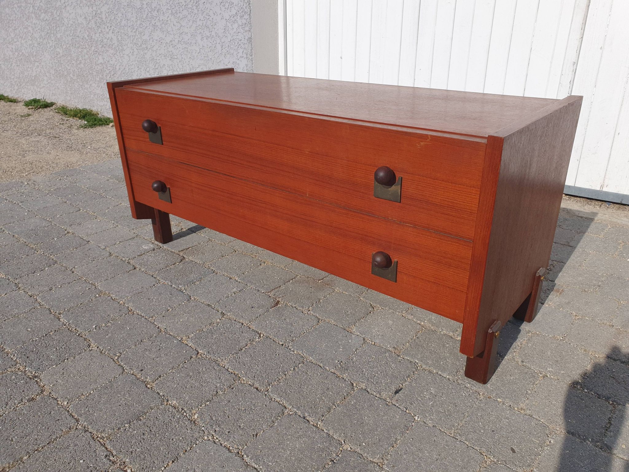Vintage buffet