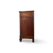 Antique Italian walnut chest of drawers dating to the late 19th centur