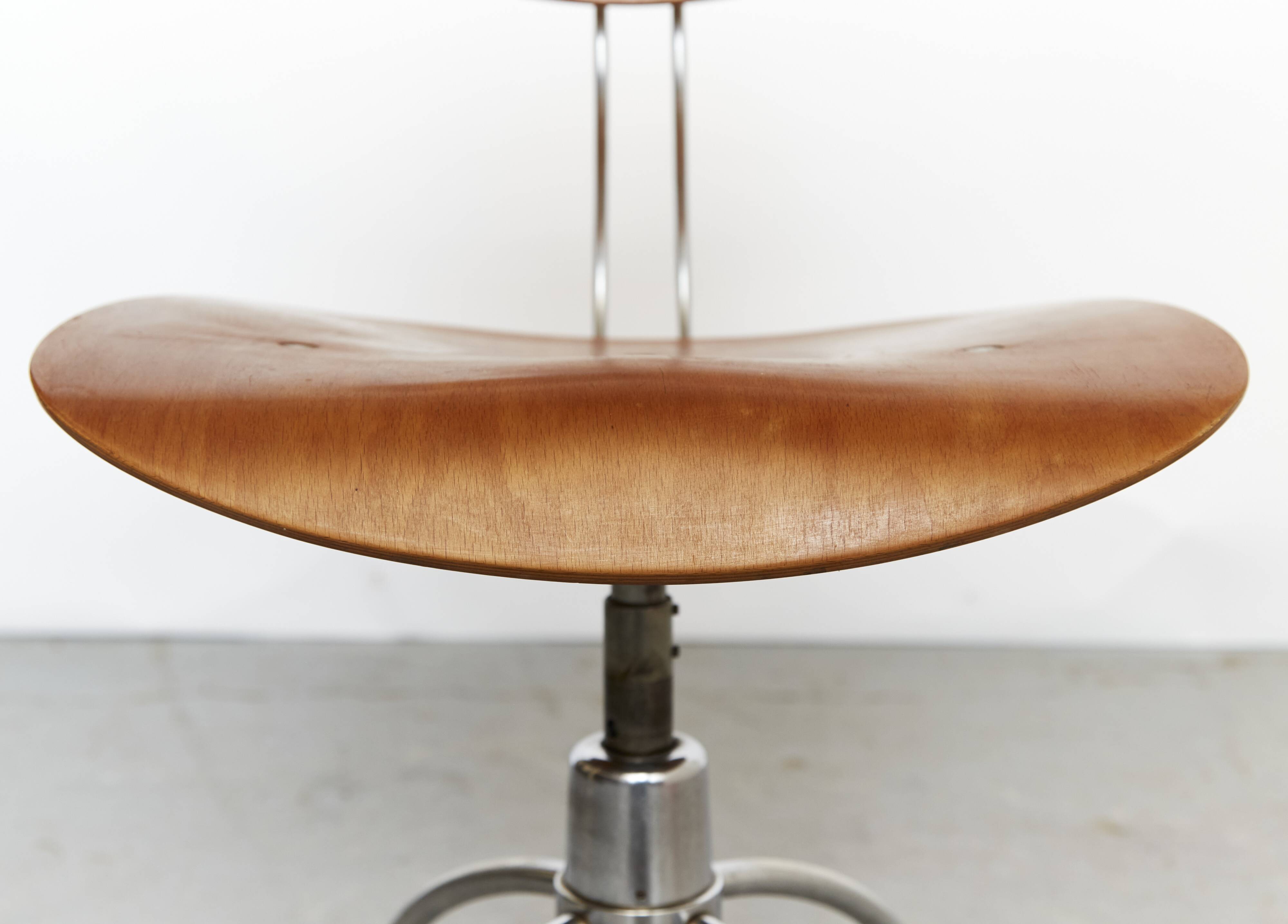 Chaise pivotante Mid-Century modèle SE 40 par Egon Eiermann pour Wilde+Spieth
