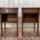 Paire de tables de chevet en merisier style Louis XVI
